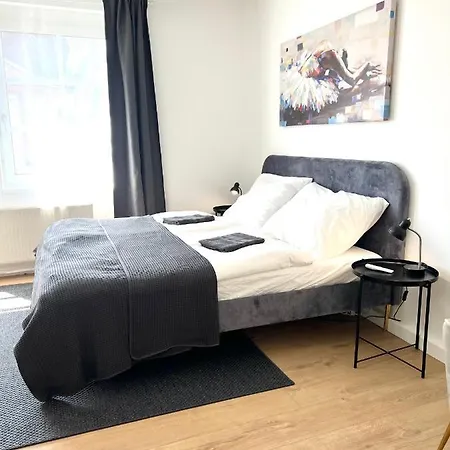 Apartment Isabellas: Near To Trainstation