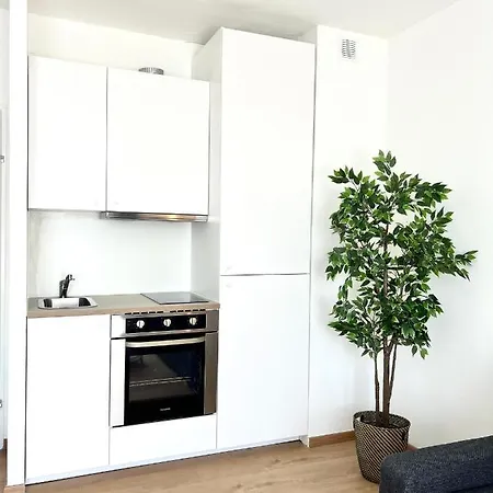 Apartment Isabellas: Near To Trainstation