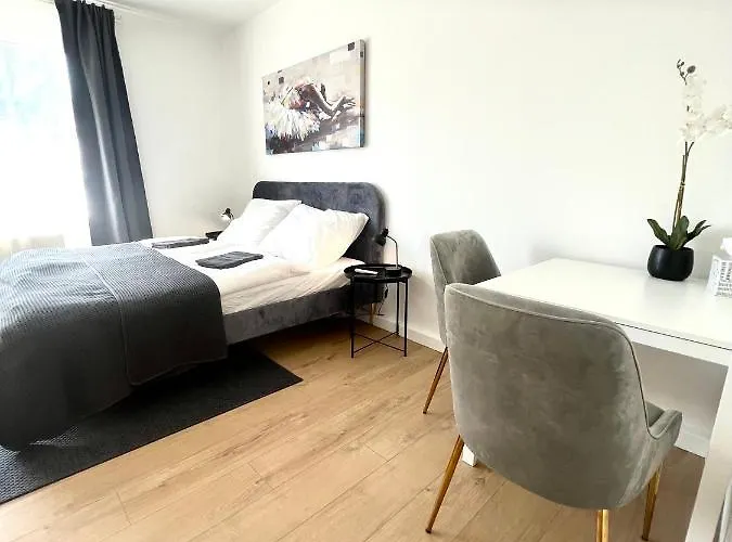 Isabellas: Near To Trainstation Apartment Linz